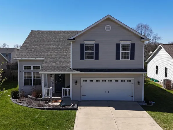 3075 N Natasha Dr, Bloomington, IN 47404