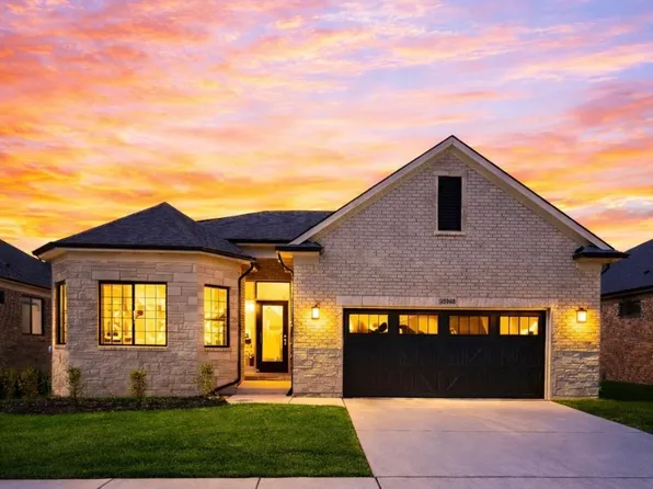 55103 Saint Paul Rd, Macomb, MI 48042