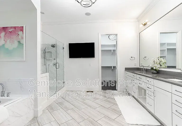 6343 Wildwood Dr — Photo 17