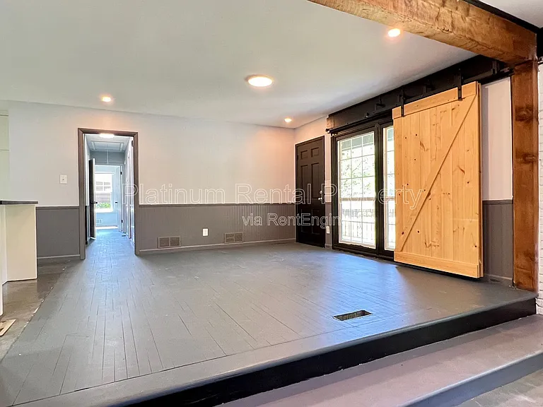 2170 Beech Valley Dr SE — Photo 9