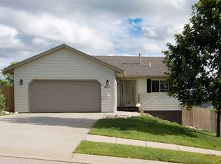 4813 Hansen Ln, Rapid City, SD 57703