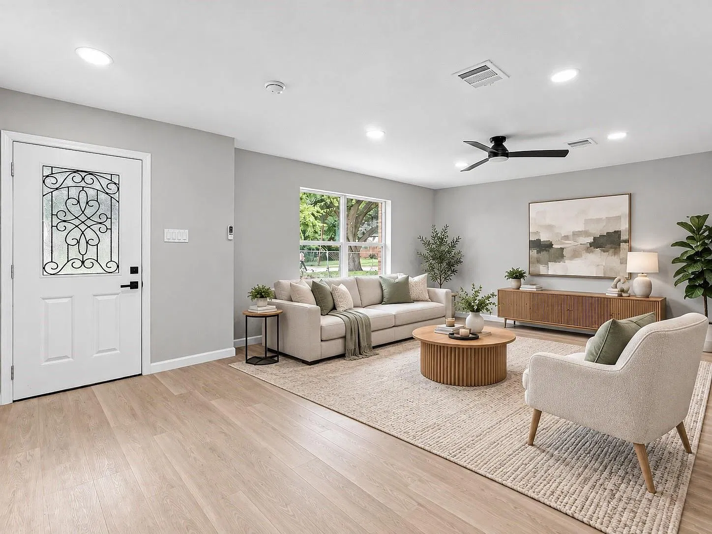 3 bed, 2.5 bath, 1395 sqft, $2,100 — Photo 3