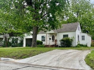 605 W 20th St, Ada, OK 74820