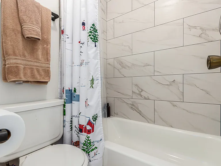 1118 City Park Ave #228 — Photo 12
