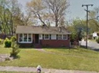 145 Lynnhaven Dr, Hampton, VA 23666