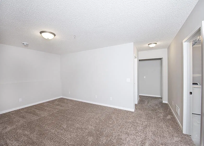 1606 16th Ave N Princeton, MN 55371 — Photo 4