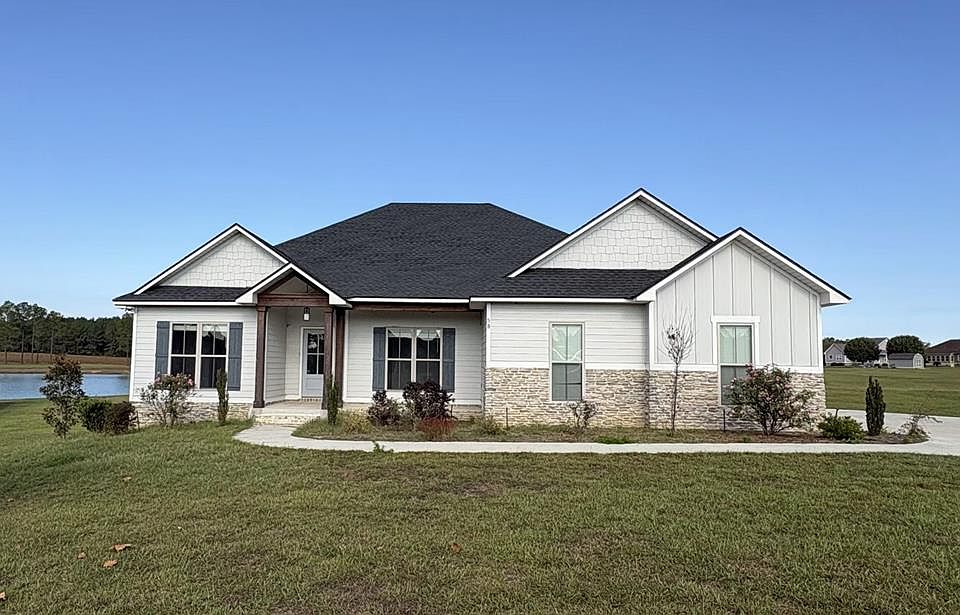 1st image of 58 Willow Creek Dr