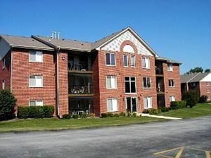 1st image of 7020 Heritage Cir #6-2C