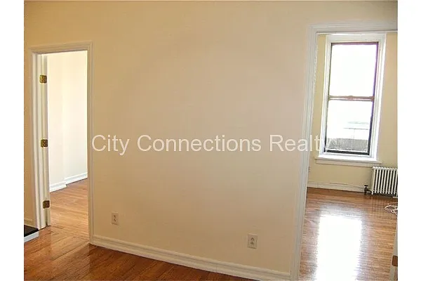 Rented by City Connections Realty | media 33