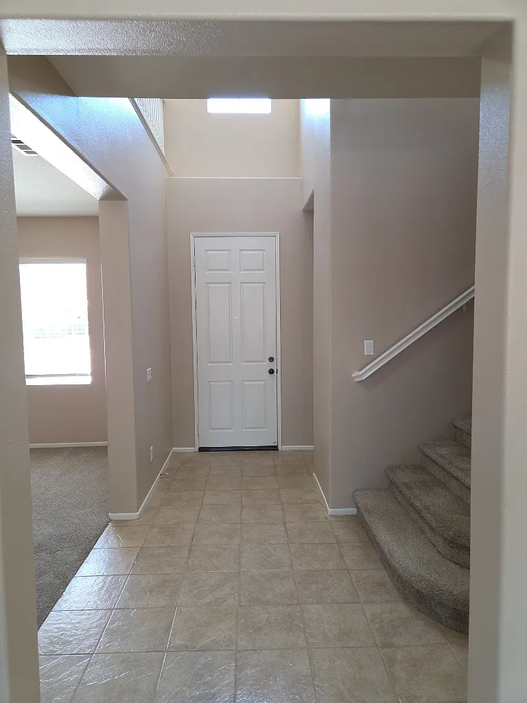 LCL Rental: Spacious -Bedroom Home with Pool - San Jacinto — Photo 3