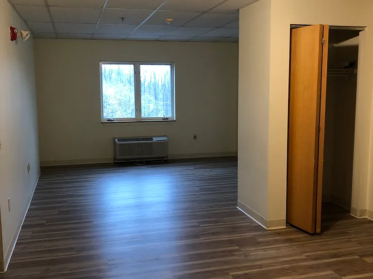 22 Faith Dr — Photo 16