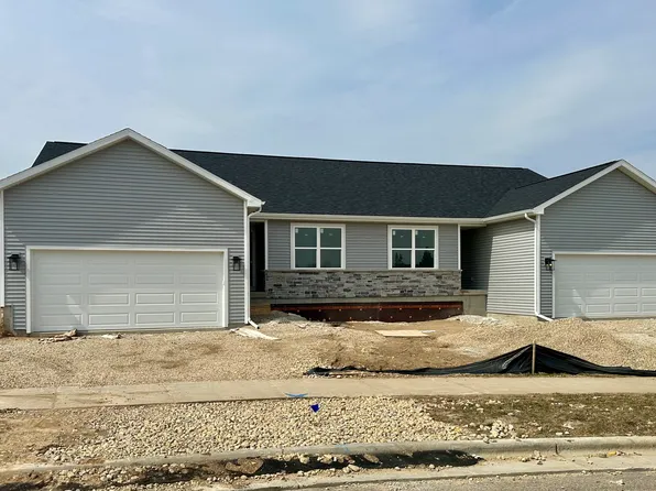 1400 Lilac Ln, Stoughton, WI 53589