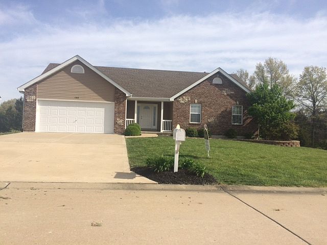 1st image of 144 Palace Way Dr