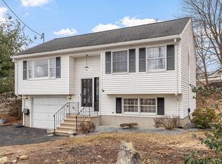21 Atlanta St, Haverhill, MA 01832