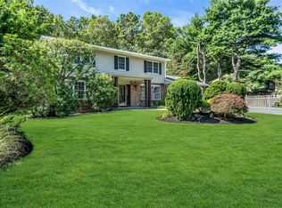 120 Washington Blvd, Commack, NY 11725