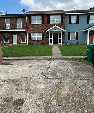 4th image of 71 New England Ct