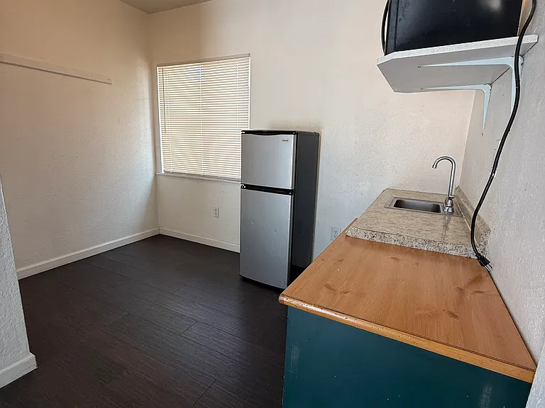 2440 Lake Tahoe Blvd #1-8 — Photo 6