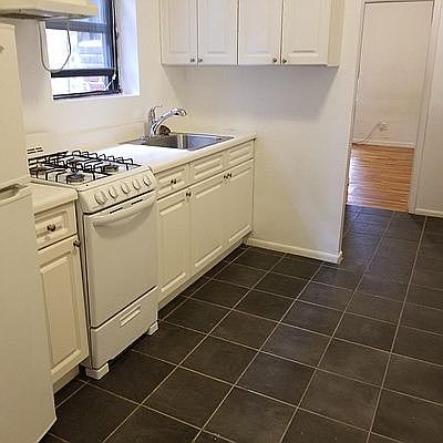 2nd image of 162 E 85th St APT 5E