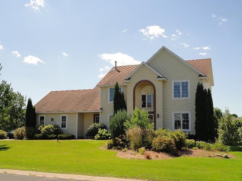 1st image of 3894 Arlington Dr