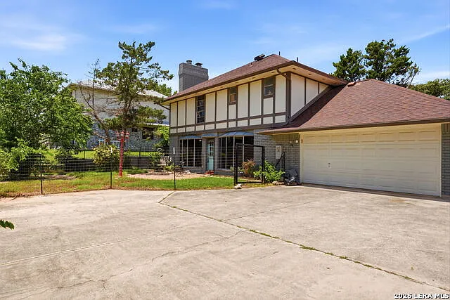 3418 Wimbledon Dr — Photo 38