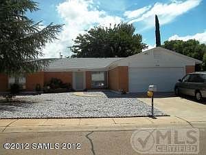 4508 Queens Way Front