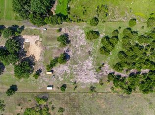 330 Alma Dr, Ennis, TX 75119