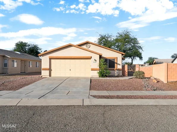 6117 N April Dr, Tucson, AZ 85741