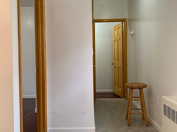 4th image of 82-27 Saint James Ave #2