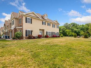 27 Morgan Way, Monroe Township, NJ 08831