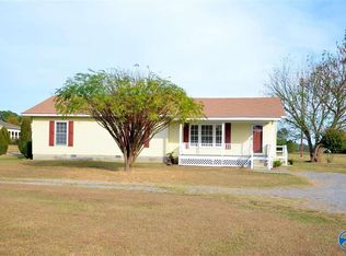 1806 Perry St SW, Hartselle, AL 35640