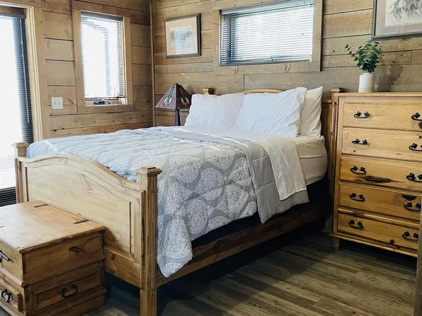 Westcliffe Outpost Apartments - Outpost Loft, 116 N 2nd Streetgarage Apt Westcliffe Cir, Westcliffe, CO 81252