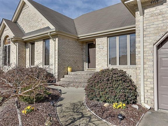 3rd image of 4414 Kendal Ct