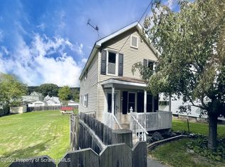 221 N Dewey Ave, Scranton, PA 18504