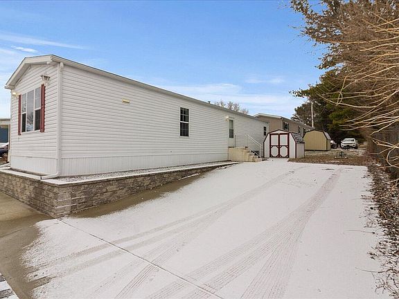 3rd image of 1000 Garfield Ave Lot 44