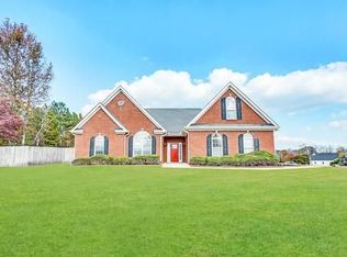 300 Huntshire Pl, Temple, GA 30179