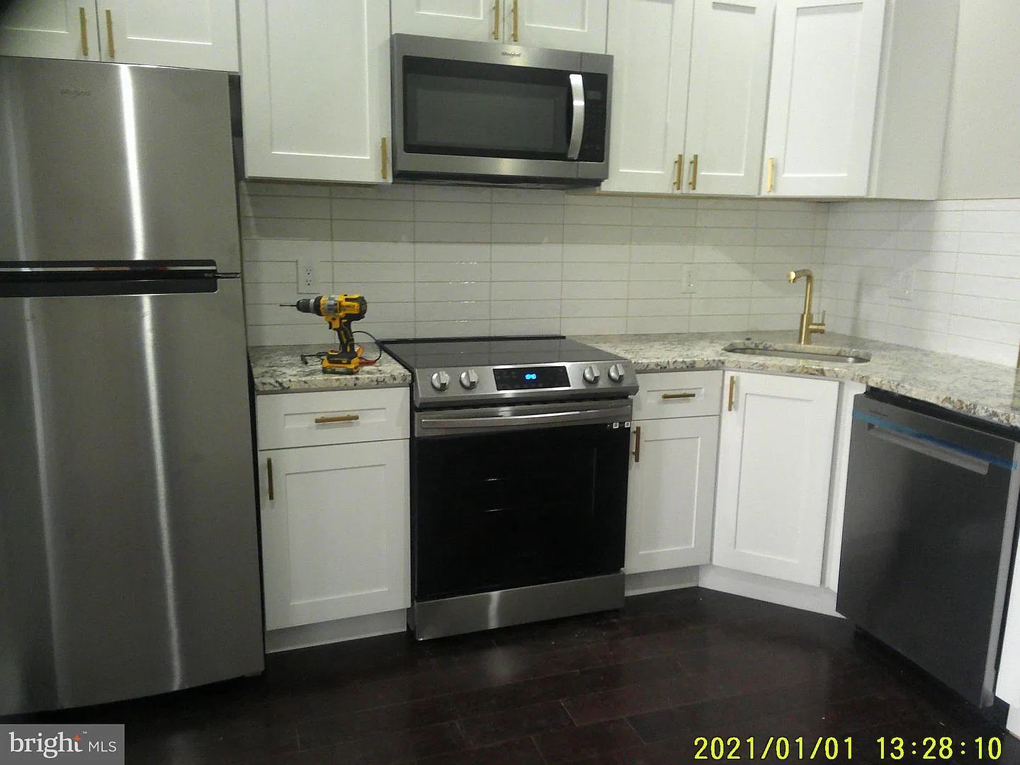 2 bed, 1500 sqft, $1,450 — Photo 2