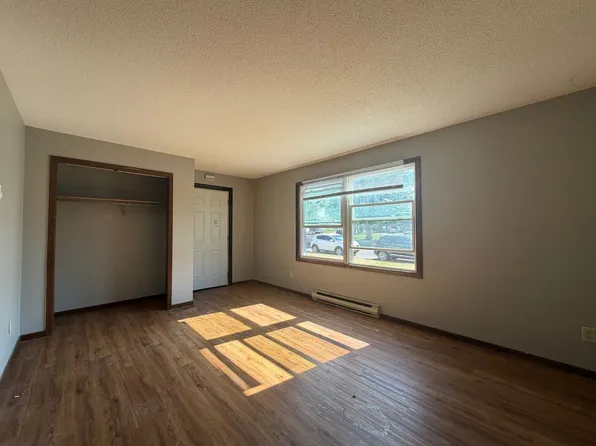 1132 Imperial Circle, 1132 Imperial Cir #7, Eau Claire, WI 54701