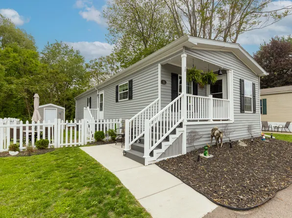 875 E Grand River Rd #12, Williamston, MI 48895