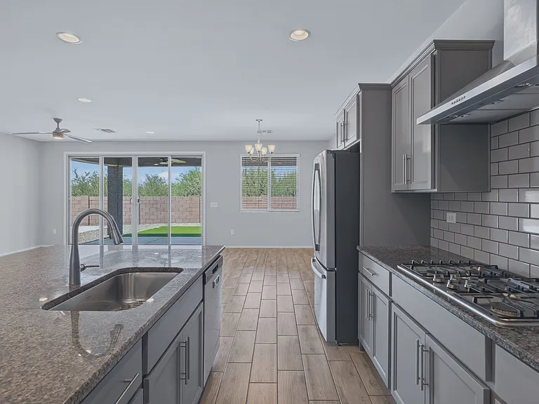 4232 S Macy Cir — Photo 11