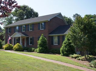 7004 Ashburn Cir, Clemmons, NC 27012