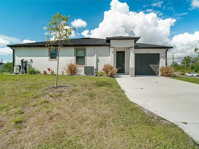809 Agnes Ave — Photo 24