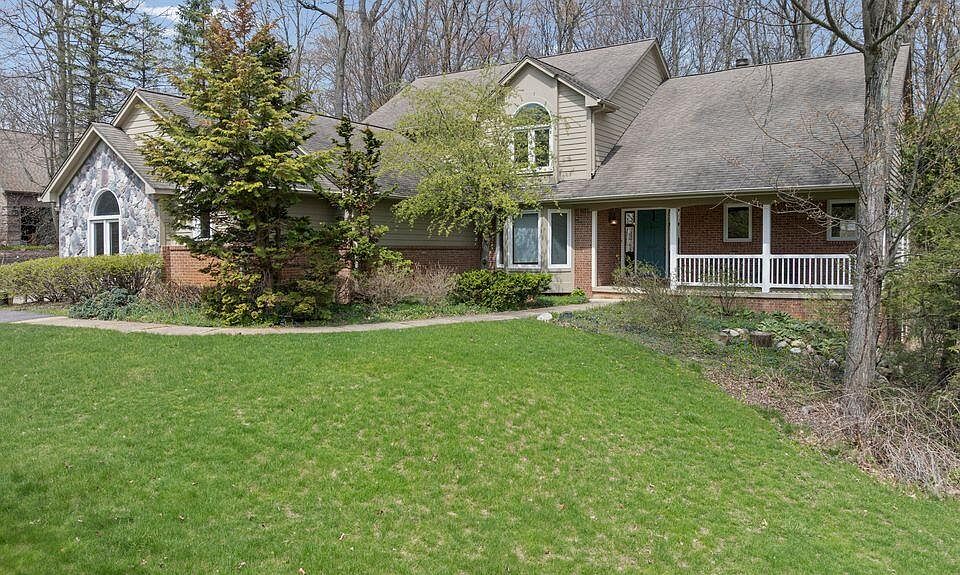 1st image of 5990 Lynne Hollow Dr