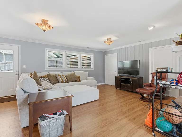 2117 Shades Crest Rd SE — Photo 33
