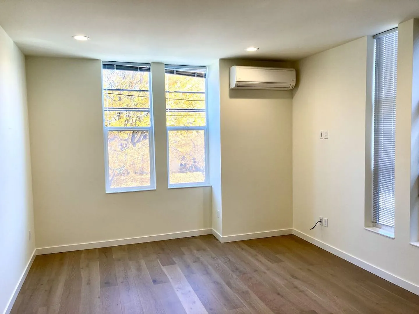 Gorgeous 3-bedroom, 2-bathroom Rowhouse in Sandpoint! — Photo 3