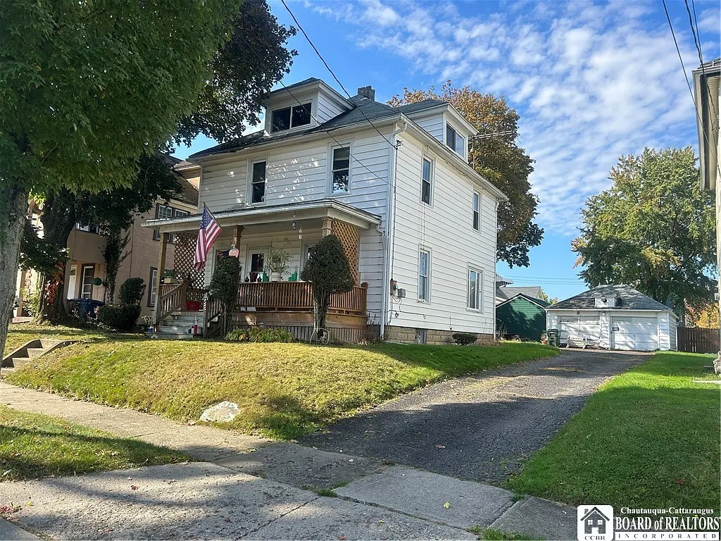 74 Colfax St photo 1