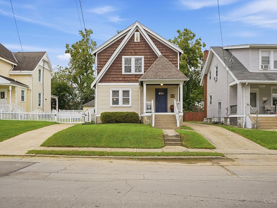 1st image of 3909 Ivanhoe Ave