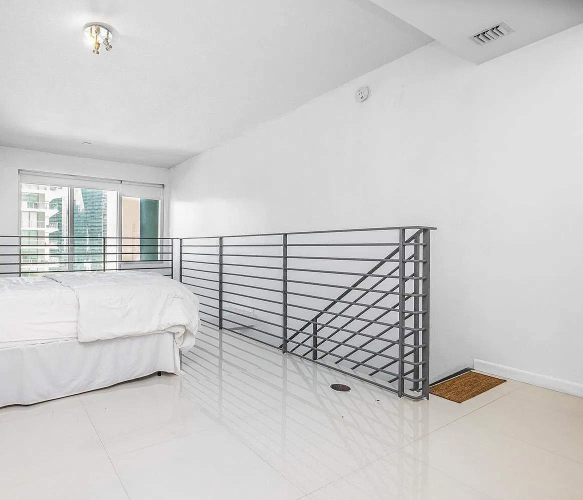 1 bed, $3,200 — Photo 3