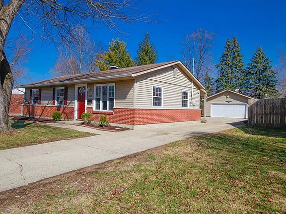 3rd image of 3608 Hackney Dr