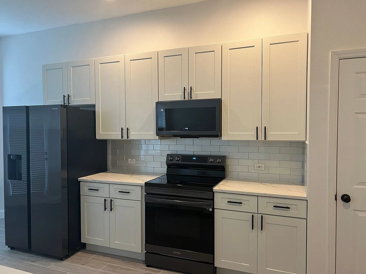 3 bedroom 2.5 bathroom 2 car garage for rent lease 1009 Jeater Bend Crescent, Celebration, FL 34747 — Photo 2