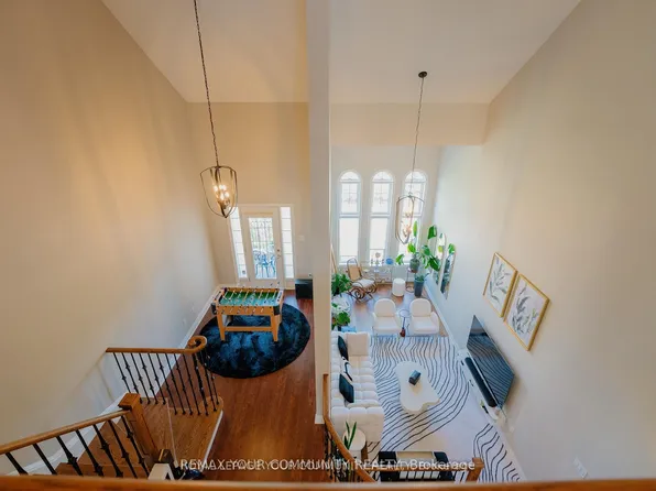 117 Hansard Dr, Vaughan, ON L4H 0V8